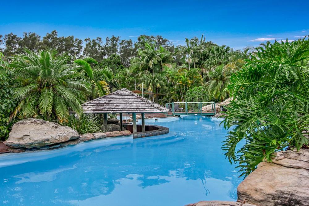 3 By The Sea Apartment