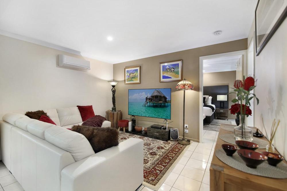 3 By The Sea Apartment *